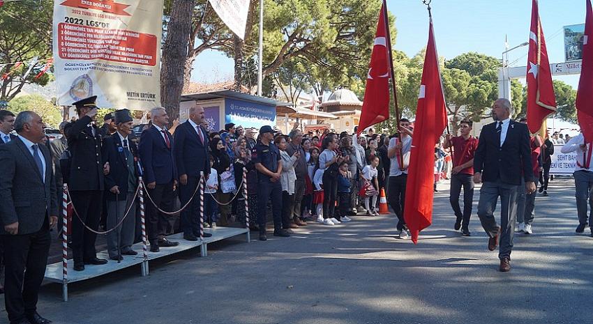 KUYUCAK’TA COŞKULU KUTLAMA