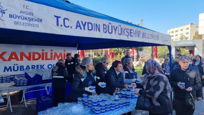 Aydın Büyükşehir Belediyesi'nden Miraç Kandili’nde helva hayrı