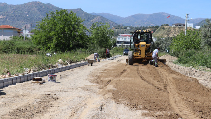 Nazilli Belediyesi İsabeyli’de yeni yollar açıyor