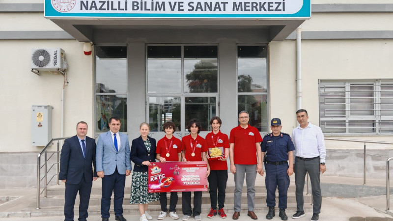 Nazilli'nin Gururu “WOBBLY TABLE” Takımına Protokolden Ziyaret