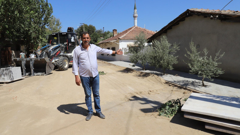 Nazilli Belediyesi Dallıca’da kaldırımları yeniliyor