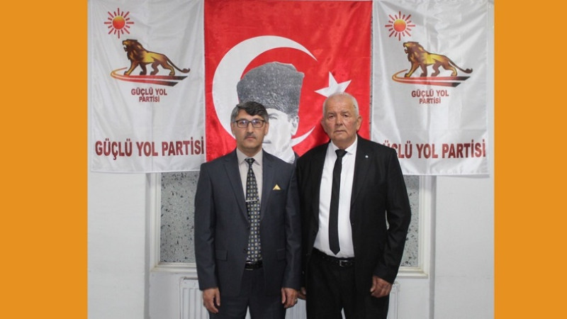 Güçlü Yol Partisi’nin kurucuları arasında yer alan Yaşar Dokumacı şimdi MYK Üyesi