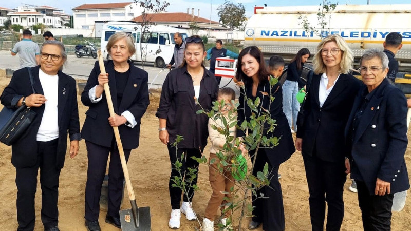 CHP Nazilli’den Atatürk’ün 87. Ölüm Yıl Dönümünde 87 Fidan