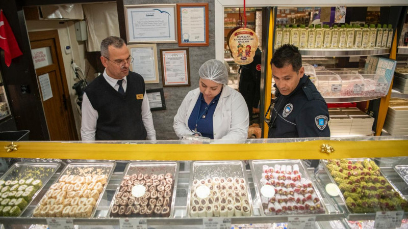 KUŞADASI BELEDİYESİ’NDEN BAYRAM DENETİMİ