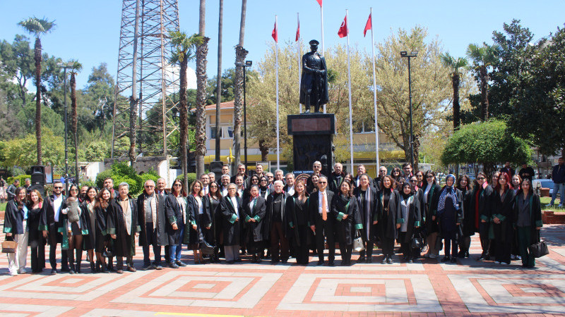 Nazilli’de Avukatlar Günü çelenk koyma töreniyle kutlandı